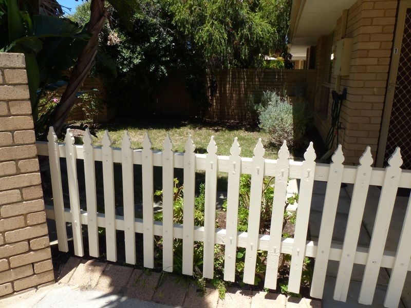 Unit 1/5 Park Road, Midvale WA 6056