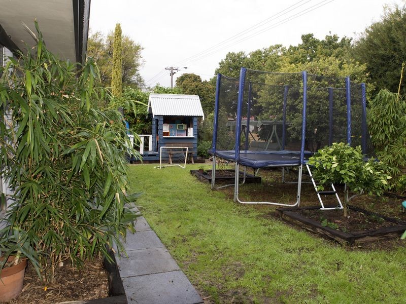 81B West Road, Bassendean WA 6054