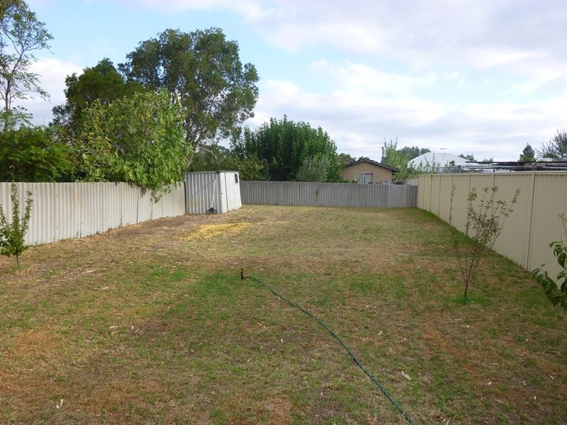 5B Eric Street, Midland WA 6056