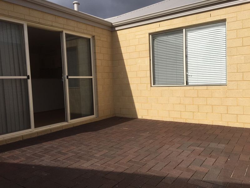 14 Henry Street, Midland WA 6056