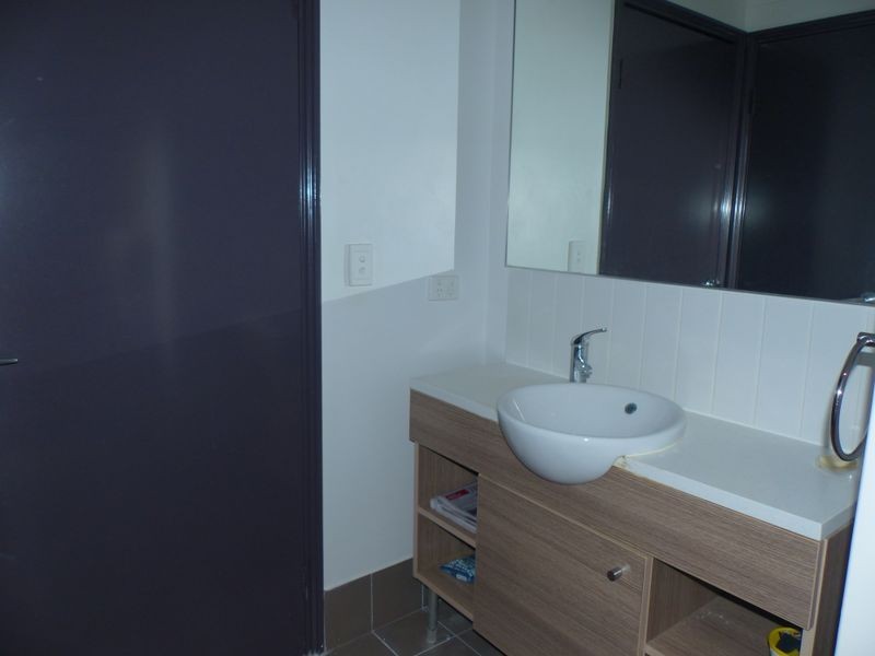 27/42 The Crescent, Midland WA 6056