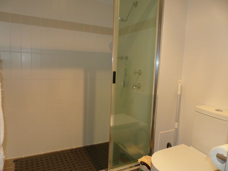 27/42 The Crescent, Midland WA 6056
