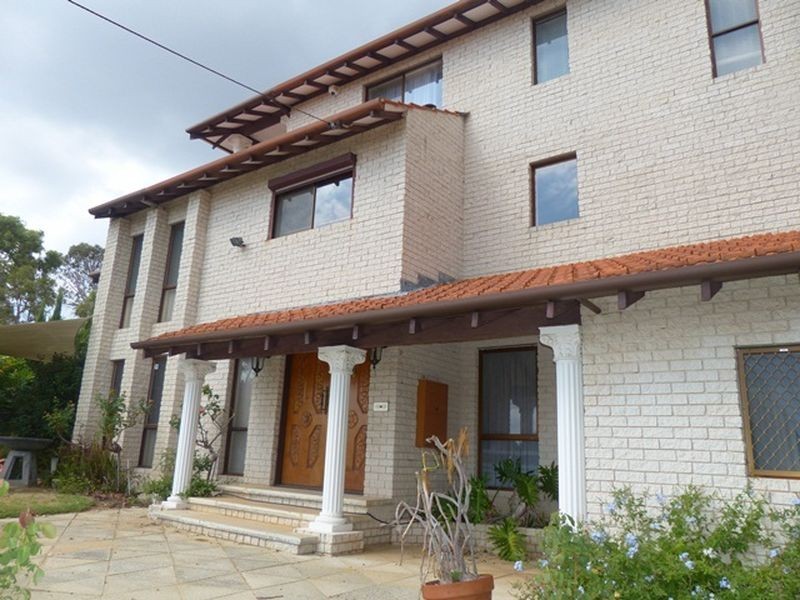 30 Stirling Road, Greenmount WA 6056