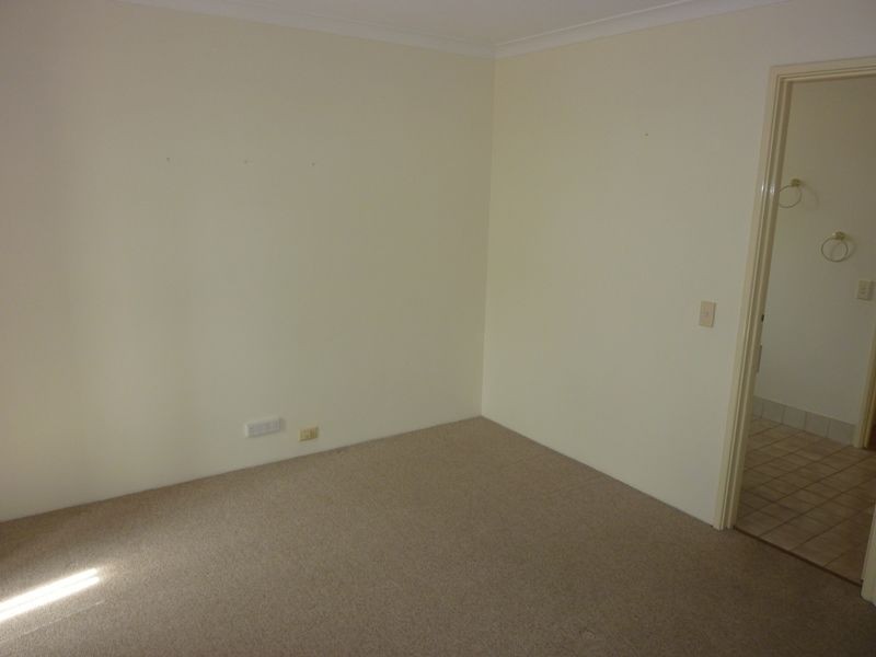 24 Timberlane Cres, Beechboro WA 6063