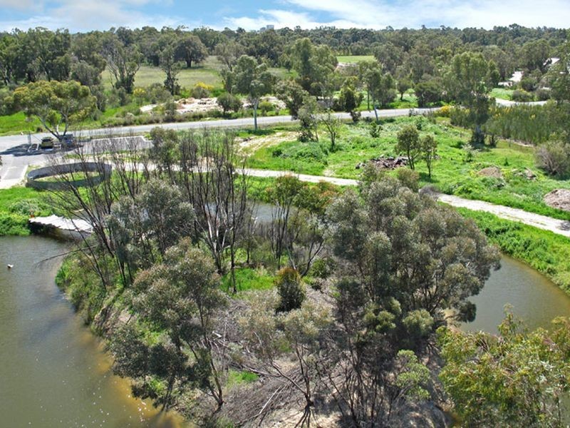 70 Brook Road, Kenwick WA 6107