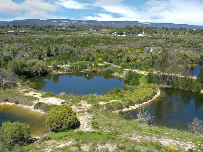 70 Brook Road, Kenwick WA 6107