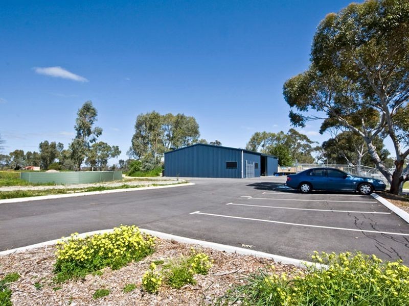 70 Brook Road, Kenwick WA 6107