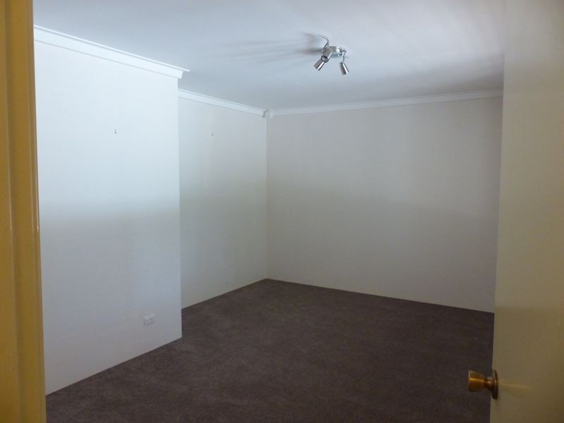 855 Katharine Street, Bellevue WA 6056