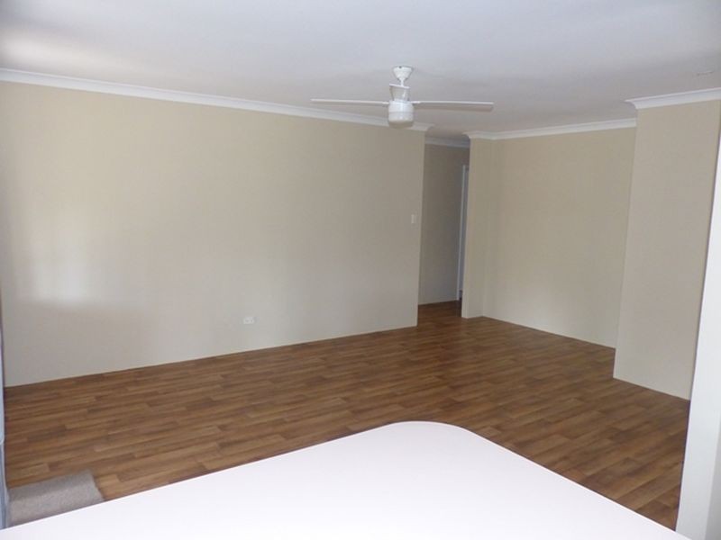 16 Roger Street, Midland WA 6056