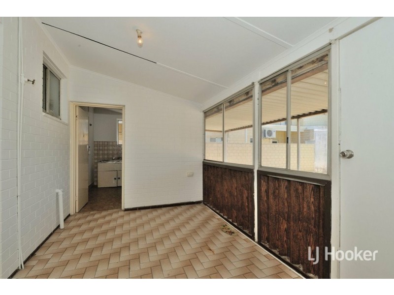 141 Morrison Rd, Midland WA 6056