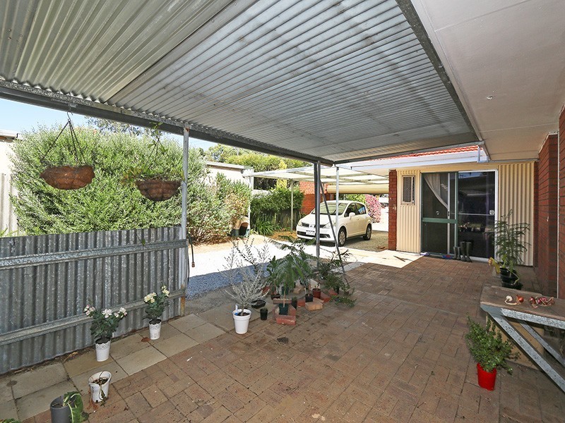 25 Salisbury Road, Midvale WA 6056