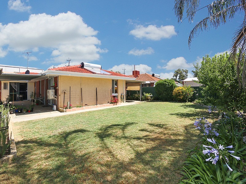 25 Salisbury Road, Midvale WA 6056