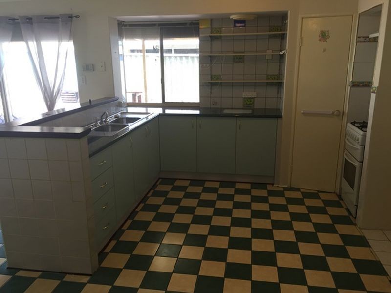 72 Lewis Jones Cross, Stratton WA 6056