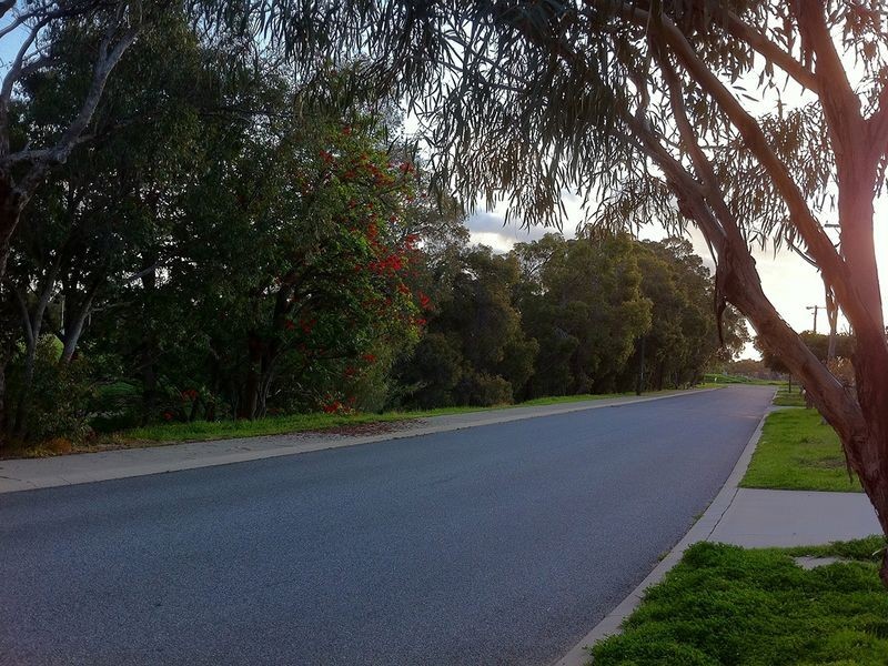 9 Wangalla Road, Koongamia WA 6056