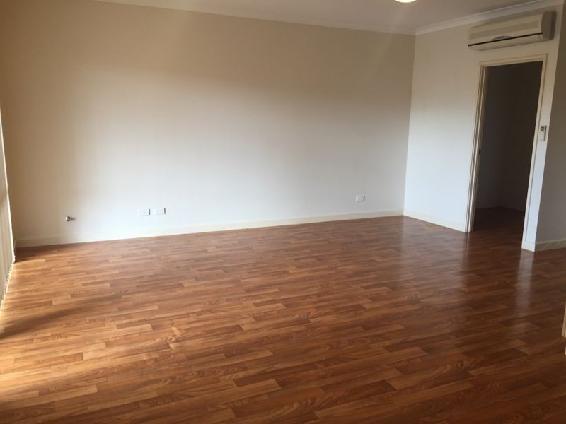 1/122 Morrison Road, Midland WA 6056