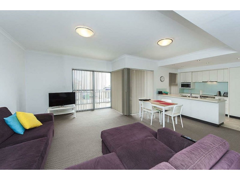 17/6 Keane Street, Midland WA 6056