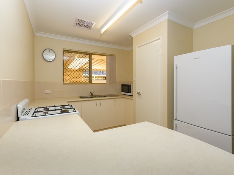 14/71 Bishop Road, Middle Swan WA 6056