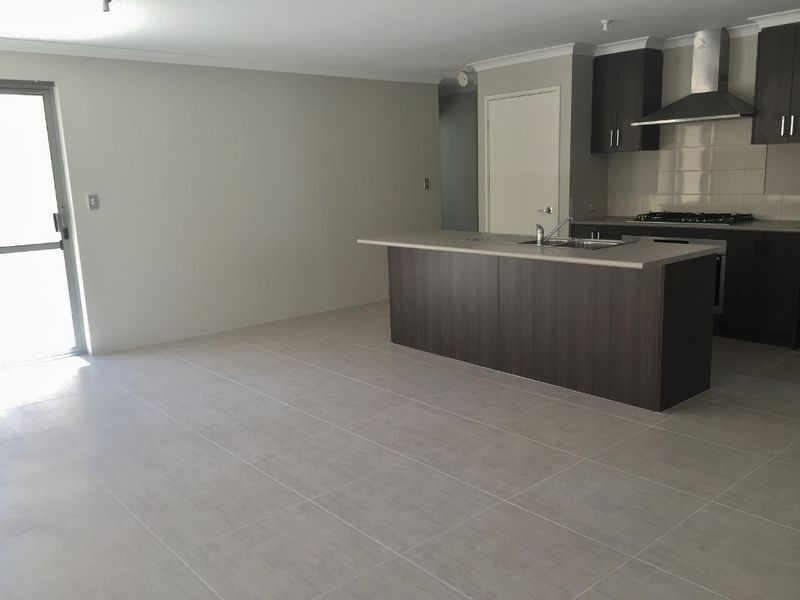 Unit 2/28 Blackburn Street, Bellevue WA 6056