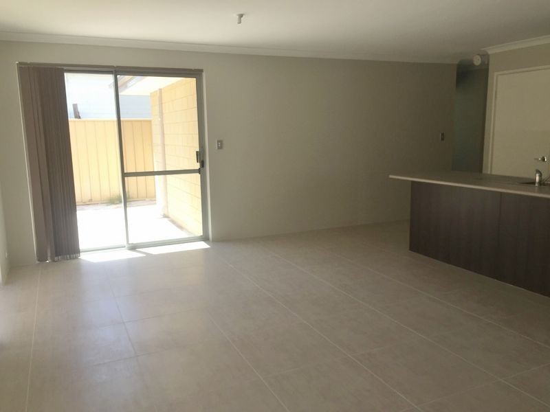 Unit 2/28 Blackburn Street, Bellevue WA 6056