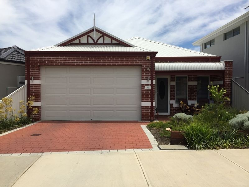 14B Aquaviva Circle, Viveash WA 6056