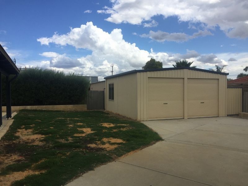 6A Moir Place, Midvale WA 6056