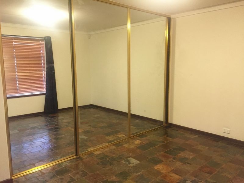 6A Moir Place, Midvale WA 6056