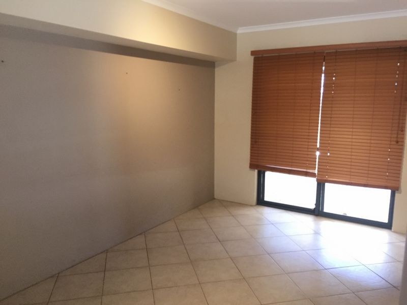 6 The Fairways, The Vines WA 6069