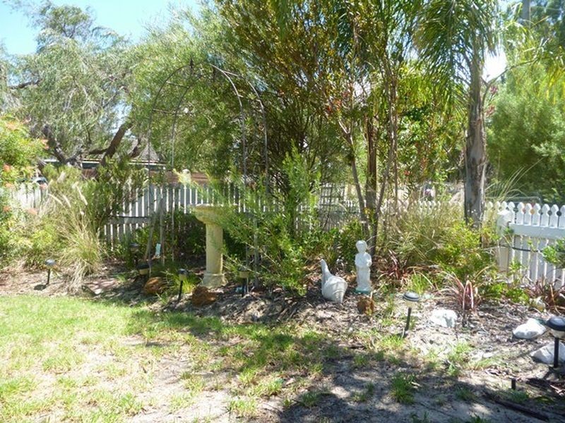 38 North Ave, Bullsbrook WA 6084