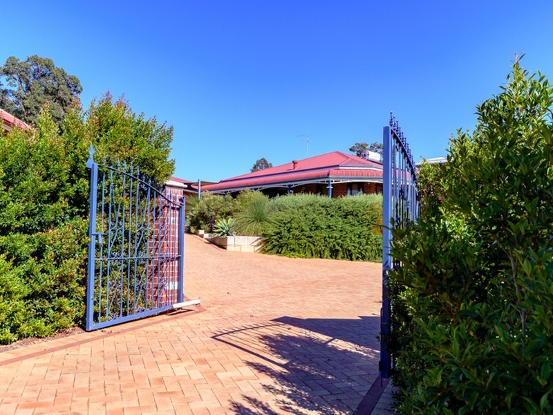 6 Cuvier Rise, Jane Brook WA 6056