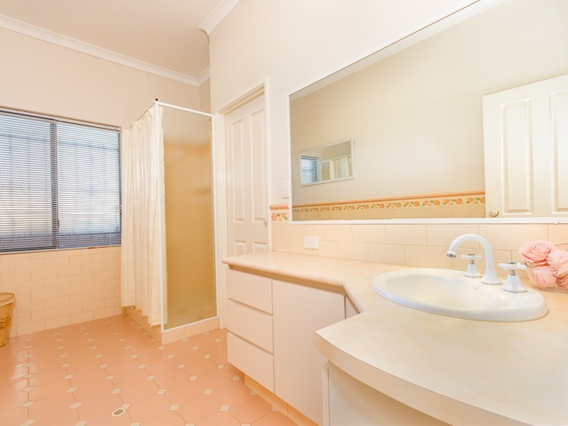 6 Cuvier Rise, Jane Brook WA 6056