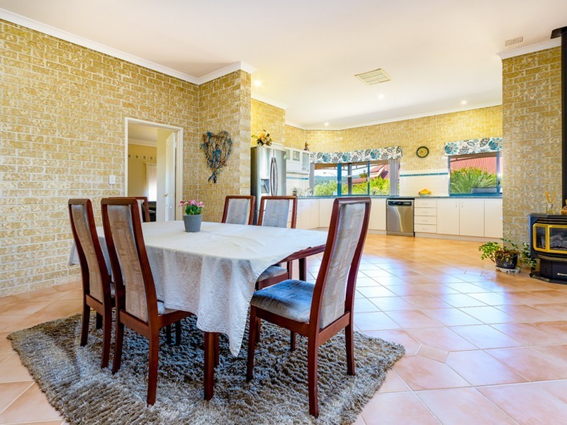 6 Cuvier Rise, Jane Brook WA 6056