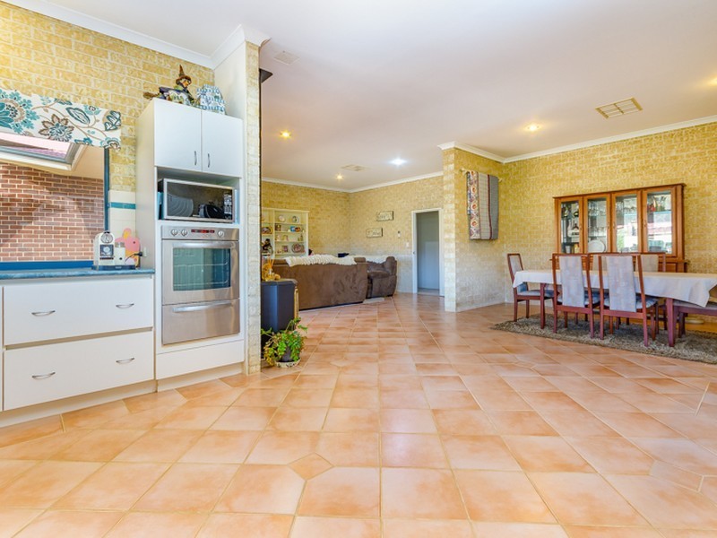 6 Cuvier Rise, Jane Brook WA 6056