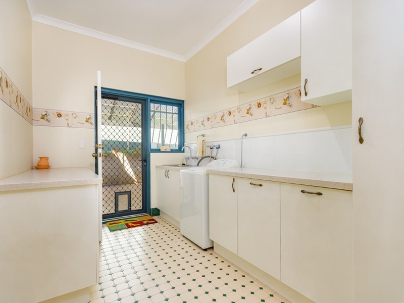 6 Cuvier Rise, Jane Brook WA 6056