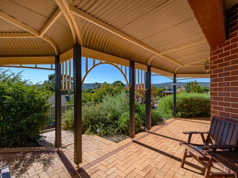 6 Cuvier Rise, Jane Brook WA 6056