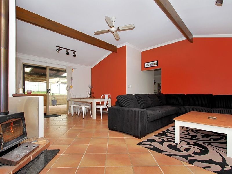 98 Talbot Road, Swan View WA 6056