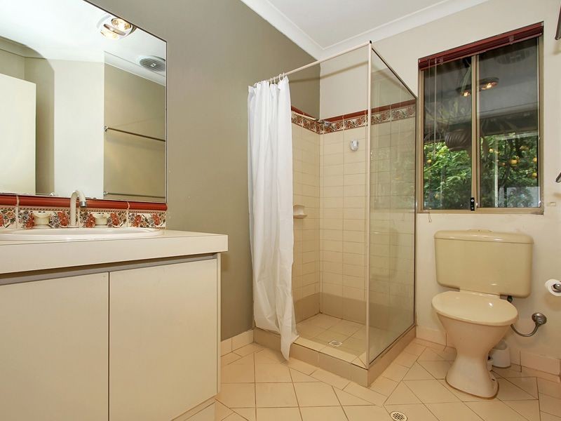 98 Talbot Road, Swan View WA 6056