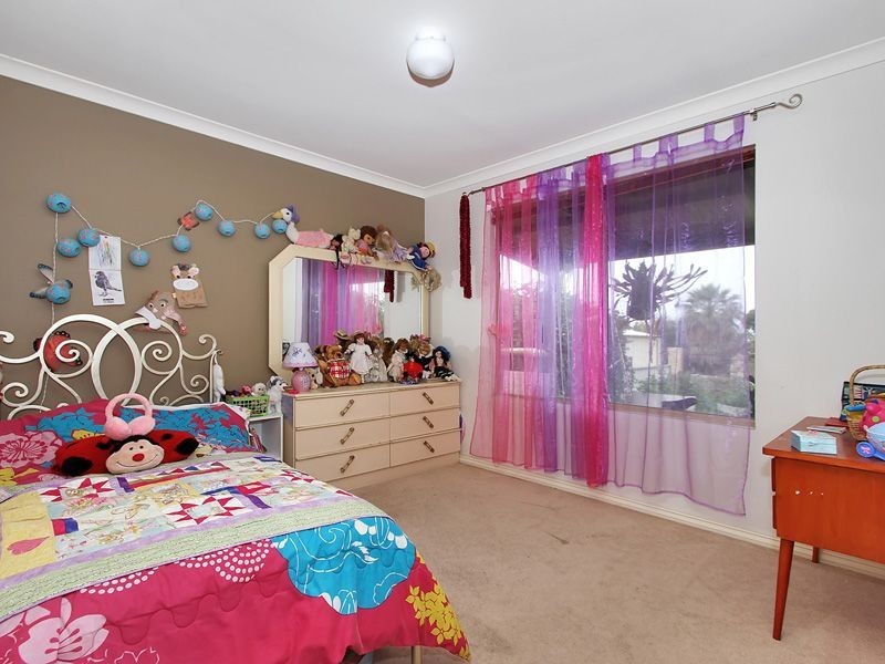 98 Talbot Road, Swan View WA 6056