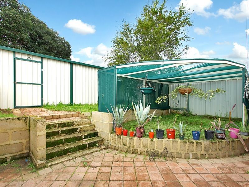 98 Talbot Road, Swan View WA 6056