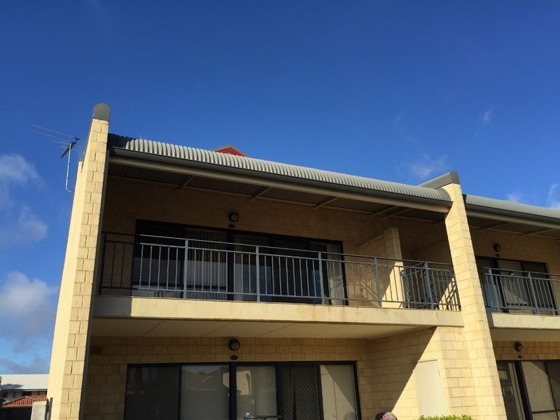 Unit 10/12 Morrison Road, Midland WA 6056