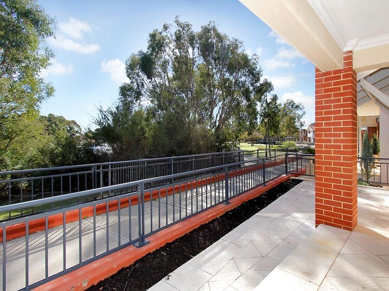 14 Muja Lane, Baskerville WA 6056