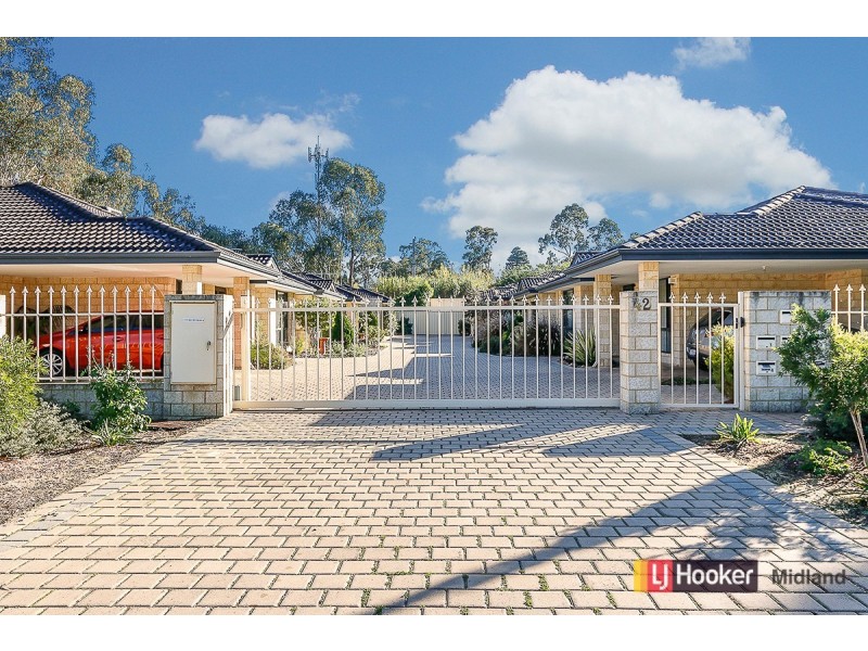 Unit 4/42 Holmesdale Road, Woodbridge WA 6056