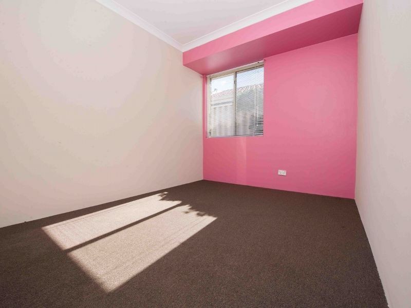 11 Hume Court, Midland WA 6056