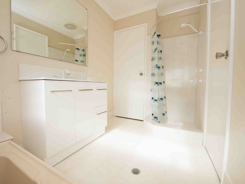 11 Hume Court, Midland WA 6056