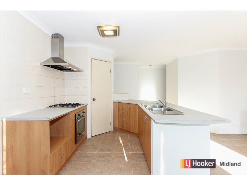 39 Oldham Pass, High Wycombe WA 6057