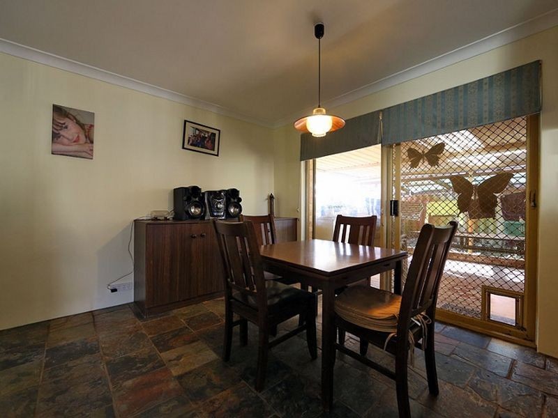4 Egan Place, Midland WA 6056