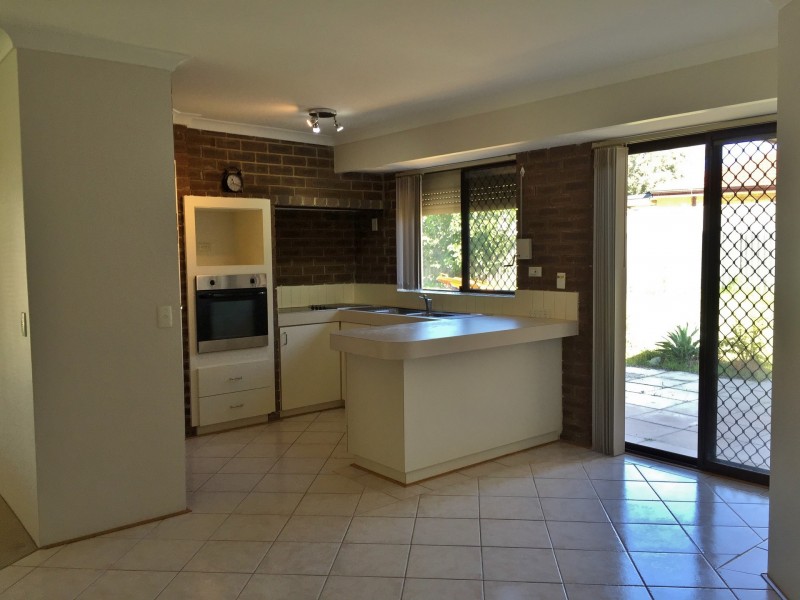 11 Egan Place, Midland WA 6056