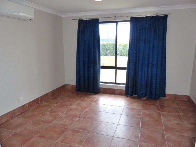 37 Chandala Turn, Ellenbrook WA 6069