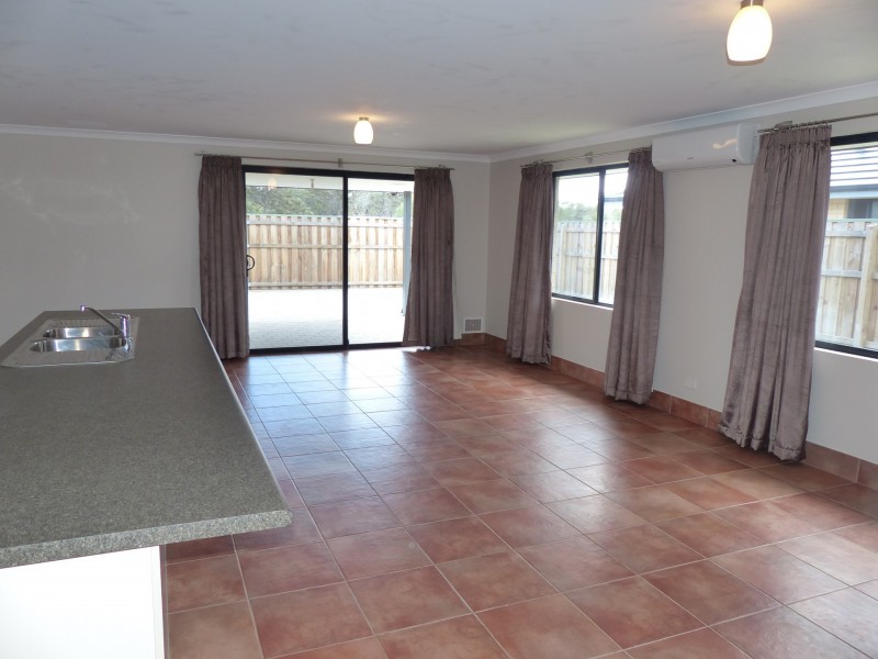 37 Chandala Turn, Ellenbrook WA 6069