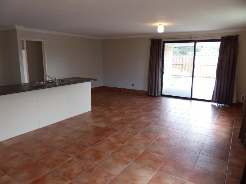 37 Chandala Turn, Ellenbrook WA 6069
