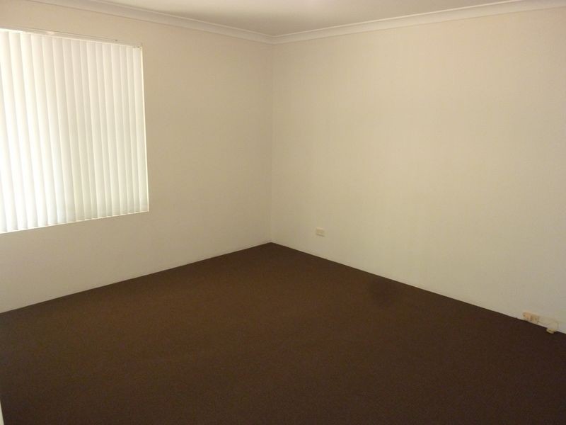 1 Easton Crt, Boya WA 6056